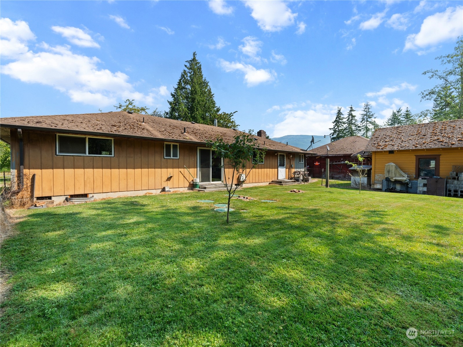 22180 Grip Road Sedro-Woolley, WA 98284 - Photo 35 of 40 Gallery Image 35