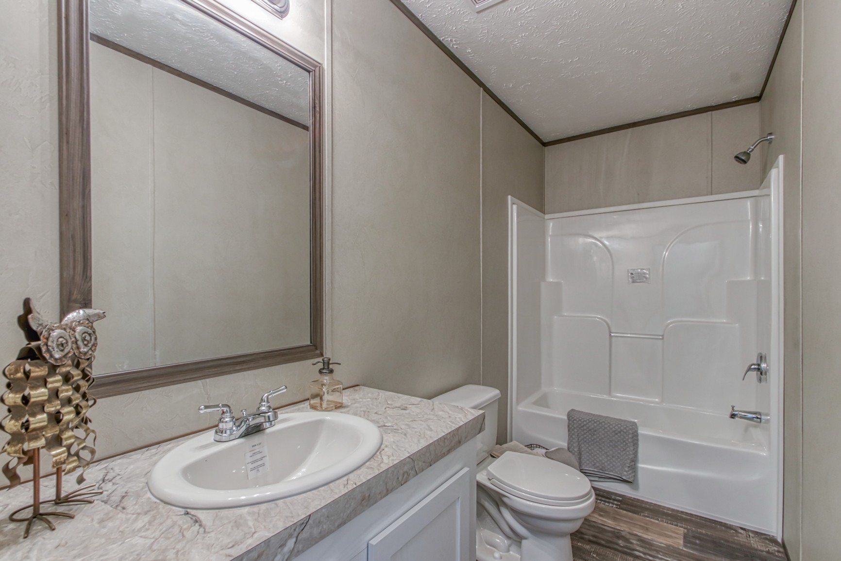 1838 Austin Road Lafayette, TN 37083 - Photo 28 of 41 a bathroom with a sink toilet and shower