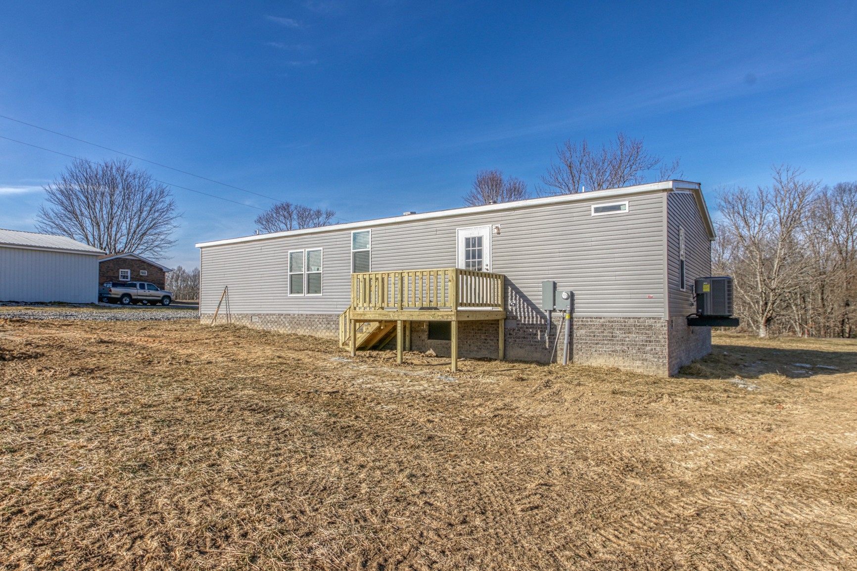 1838 Austin Road Lafayette, TN 37083 - Photo 39 of 41 a view of a house with a yard