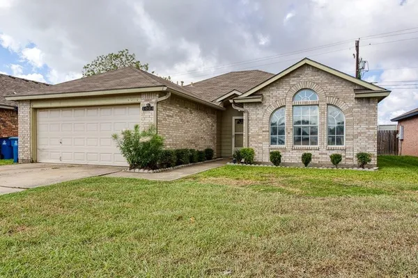 $259,900 | 1004 Cupertino Street, Portland, TX 78374