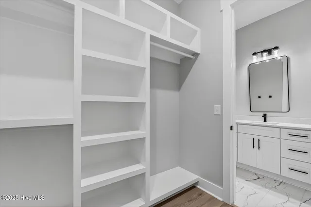 $799,999 | 564 Fairburn Court Northwest, Calabash, NC 28467