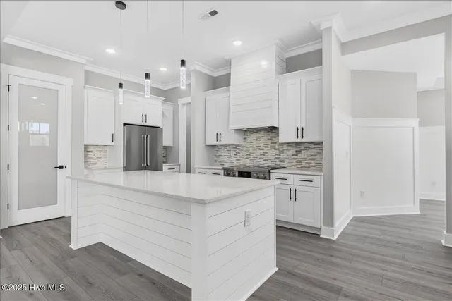 $799,999 | 564 Fairburn Court Northwest, Calabash, NC 28467