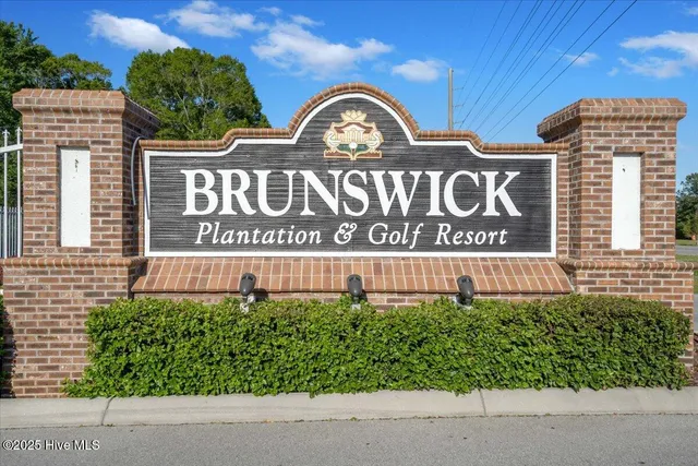 $799,999 | 564 Fairburn Court Northwest, Calabash, NC 28467