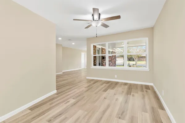 $2,350 | 10615 Clematis Lane, Houston, TX 77035