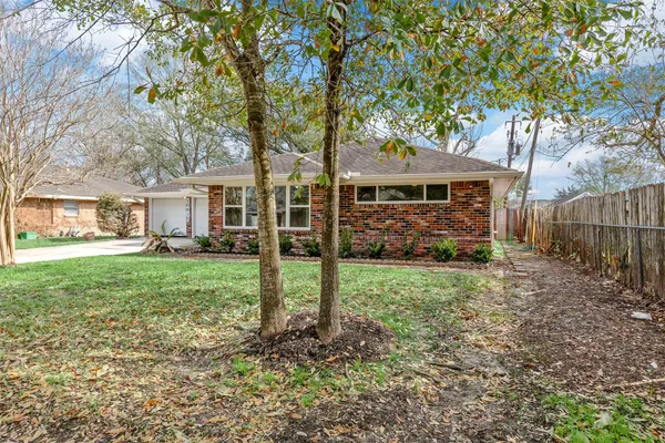 $2,350 | 10615 Clematis Lane, Houston, TX 77035