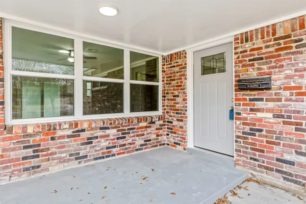 $2,350 | 10615 Clematis Lane, Houston, TX 77035