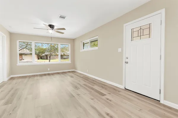 $2,350 | 10615 Clematis Lane, Houston, TX 77035