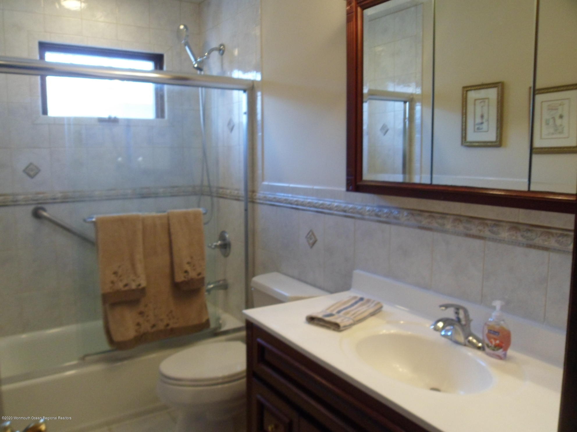 2240 Edgar Road Point Pleasant, NJ 08742 - Photo 17 of 17 Bath
