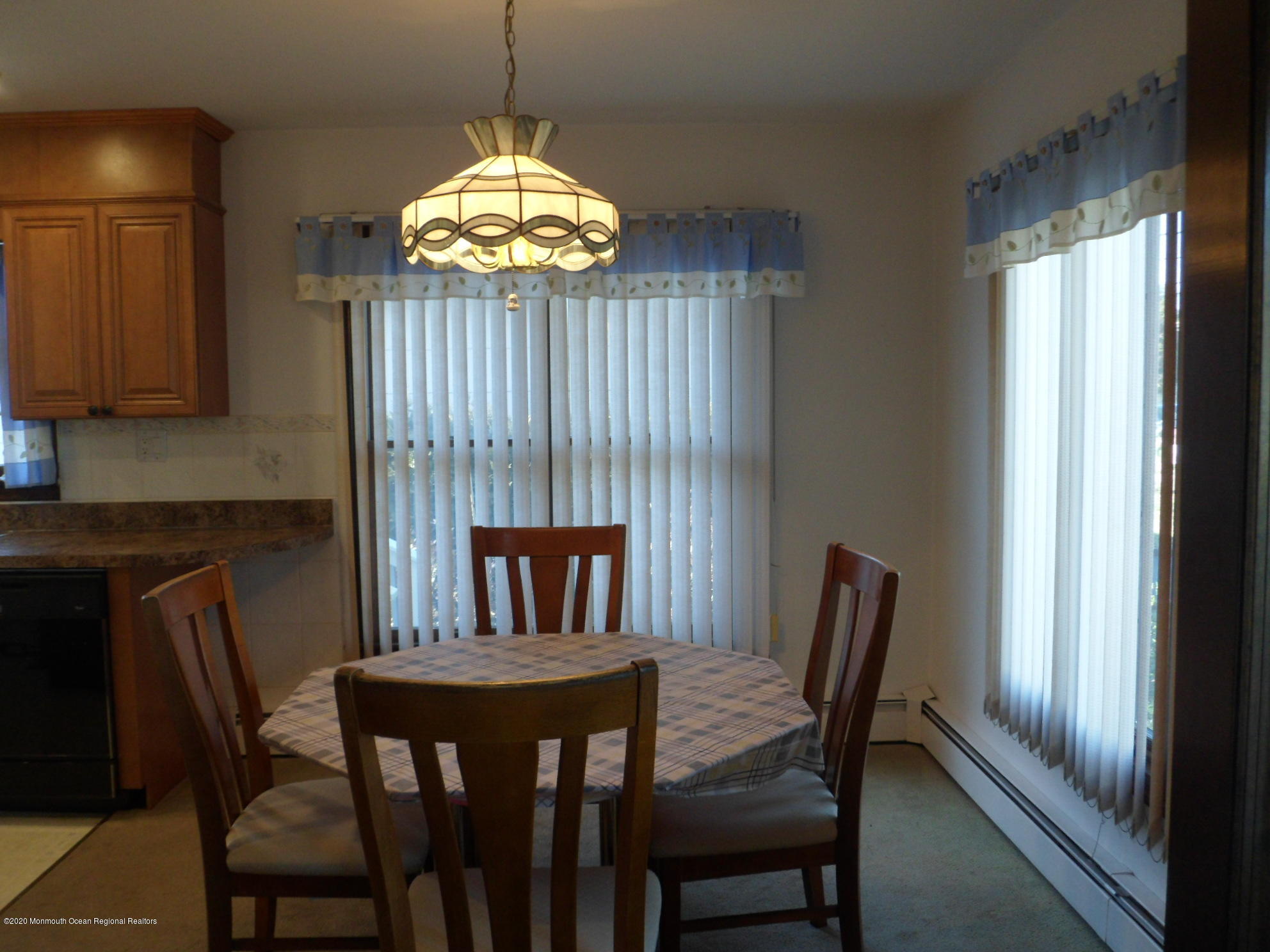 2240 Edgar Road Point Pleasant, NJ 08742 - Photo 4 of 17 Dining Area