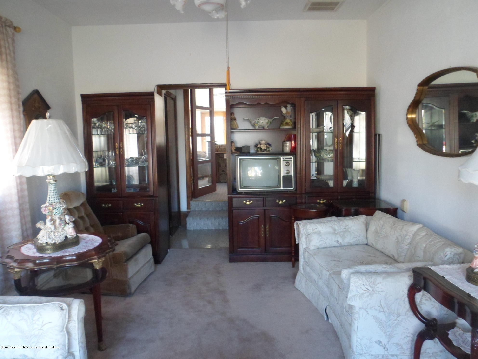 2240 Edgar Road Point Pleasant, NJ 08742 - Photo 8 of 17 Living Room