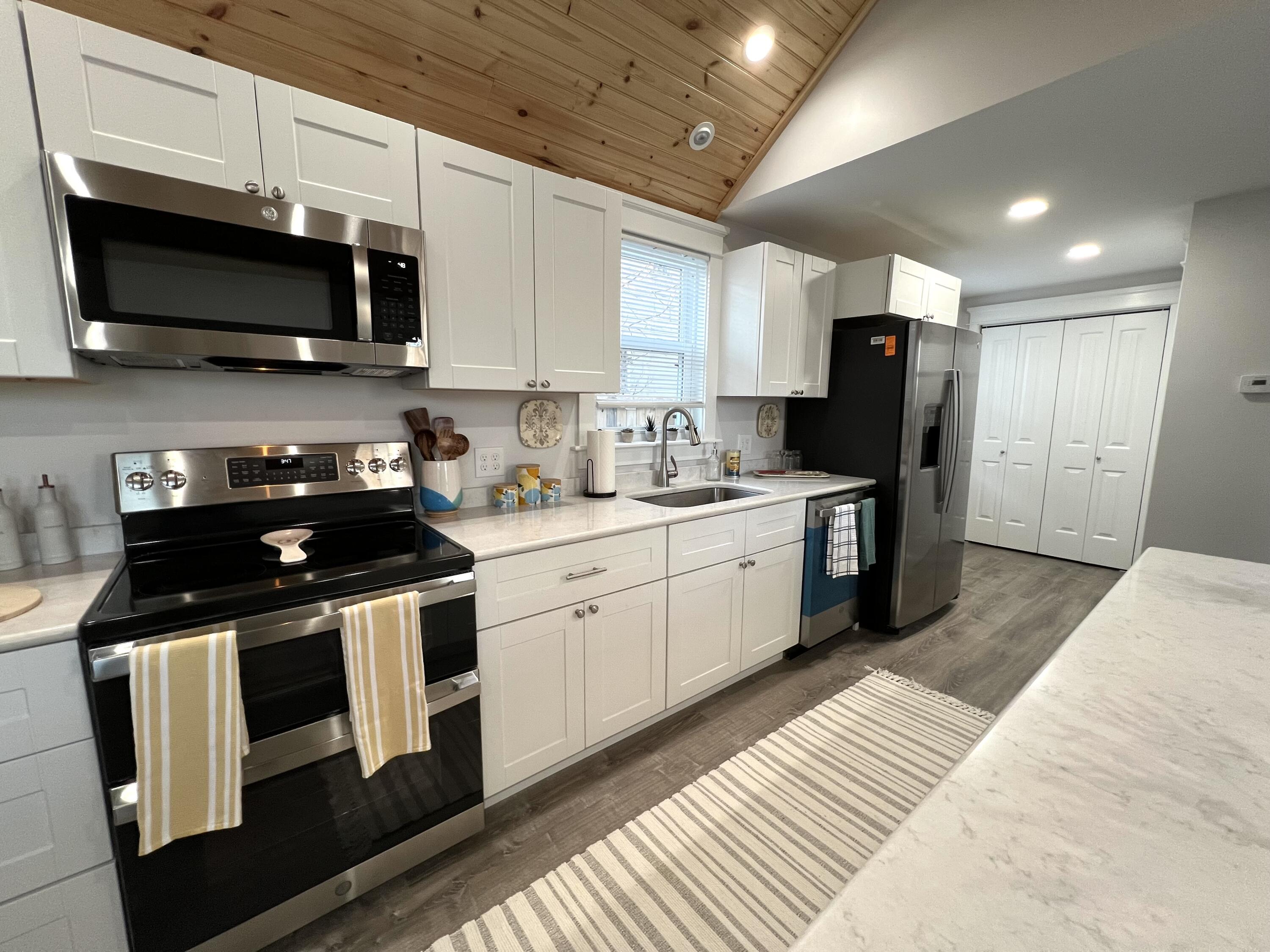 12 Summer Street Hampden, ME 04444 - Photo 16 of 67 16