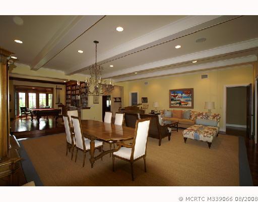 28 Rio Vista Drive Stuart, FL 34996 - Photo 2 of 7 Living Room.