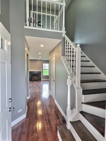 $298,990 | 191 Lawn Court, Buffalo Grove, IL 60089