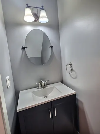 $298,990 | 191 Lawn Court, Buffalo Grove, IL 60089
