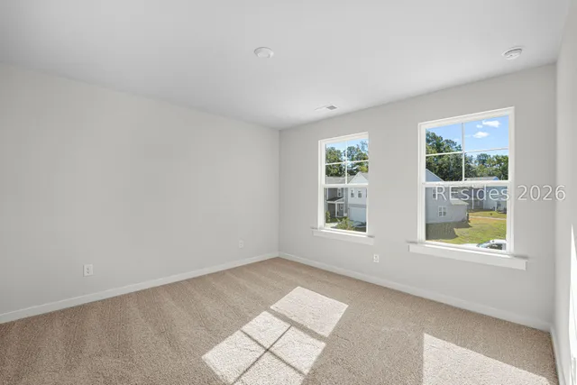 $525,000 | 70 Lockwood Drive, Bluffton, SC 29910