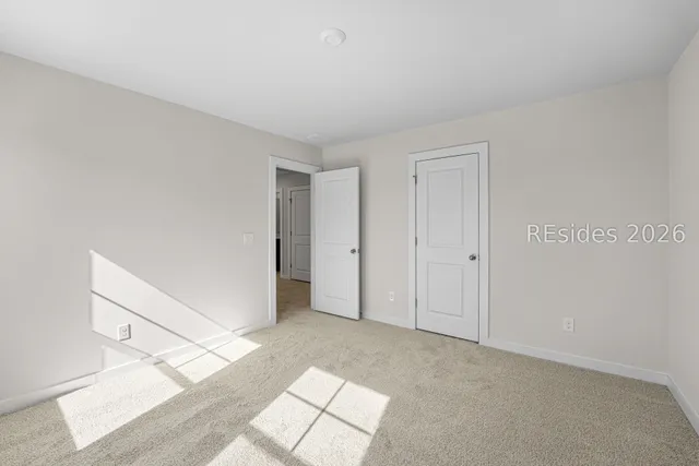 $525,000 | 70 Lockwood Drive, Bluffton, SC 29910