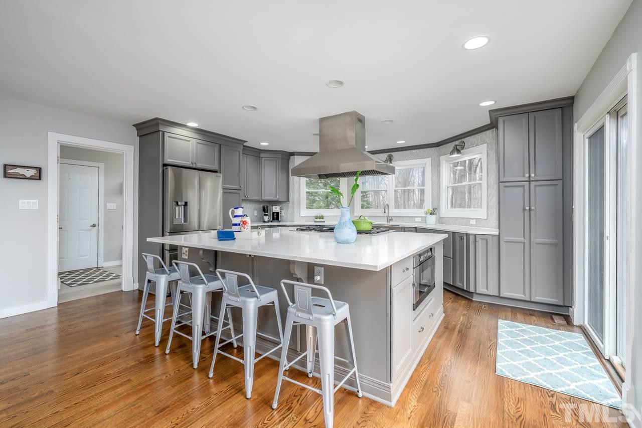 2301 Sweet Birch Court Raleigh, NC 27613 - Photo 9 of 30