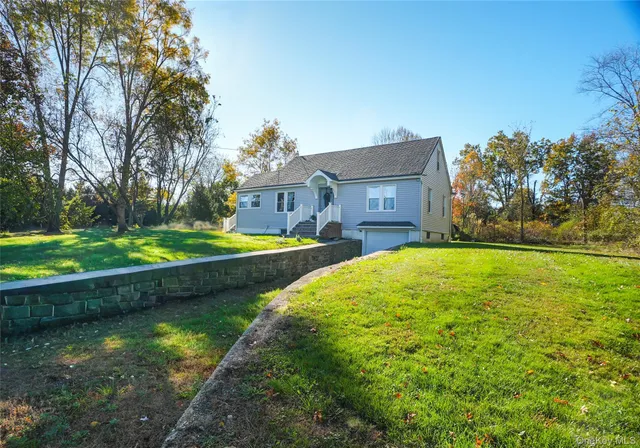 $379,000 | 390 Hufcut Road, Middletown, NY 10941