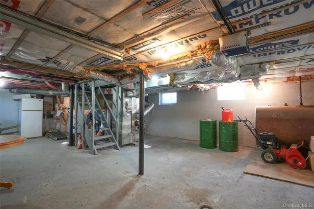 $379,000 | 390 Hufcut Road, Middletown, NY 10941