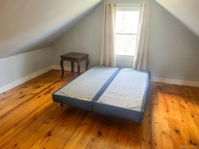 $379,000 | 390 Hufcut Road, Middletown, NY 10941