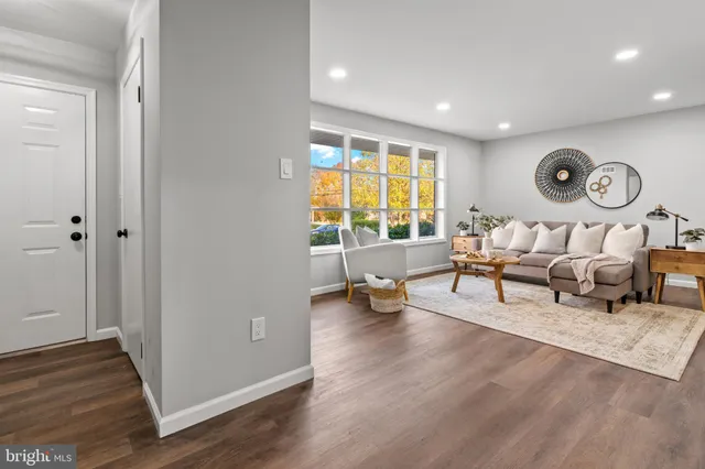 $649,900 | 2909 Shanandale Drive, Silver Spring, MD 20904