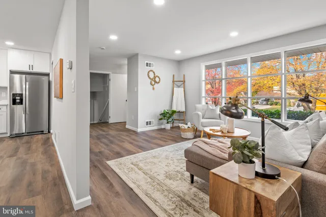 $649,900 | 2909 Shanandale Drive, Silver Spring, MD 20904