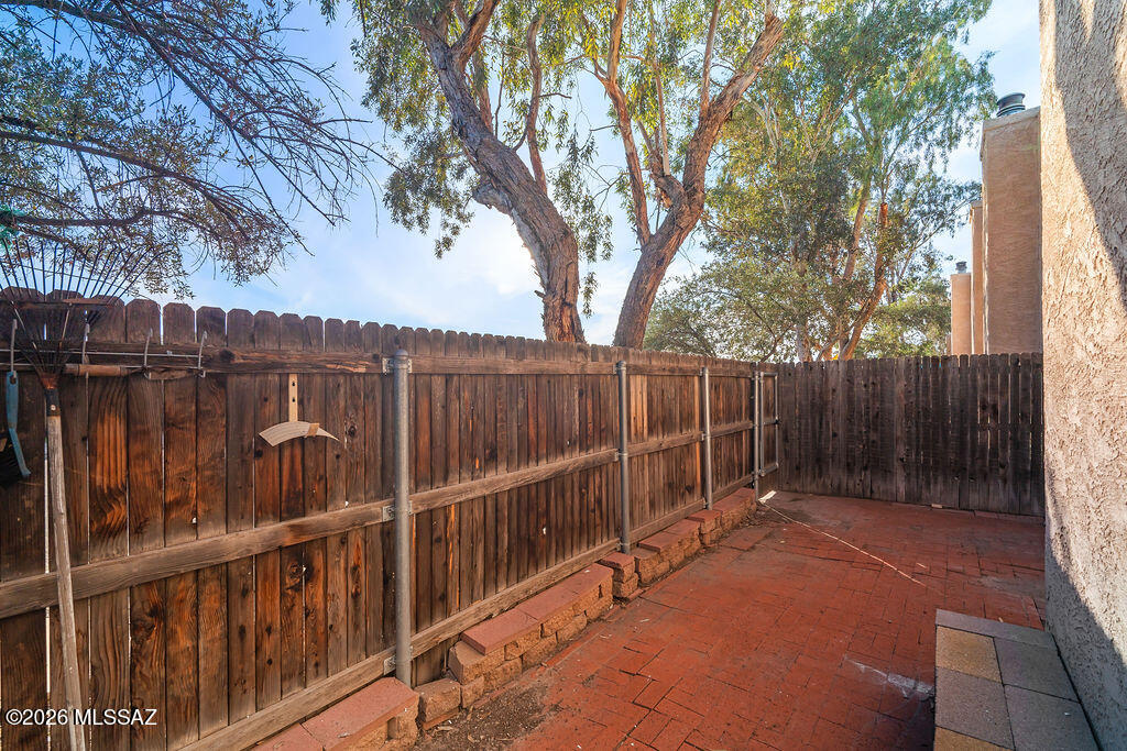 1949 North Swan Road, Unit 24 Tucson, AZ 85712 - Photo 35 of 35 Gallery Image 35