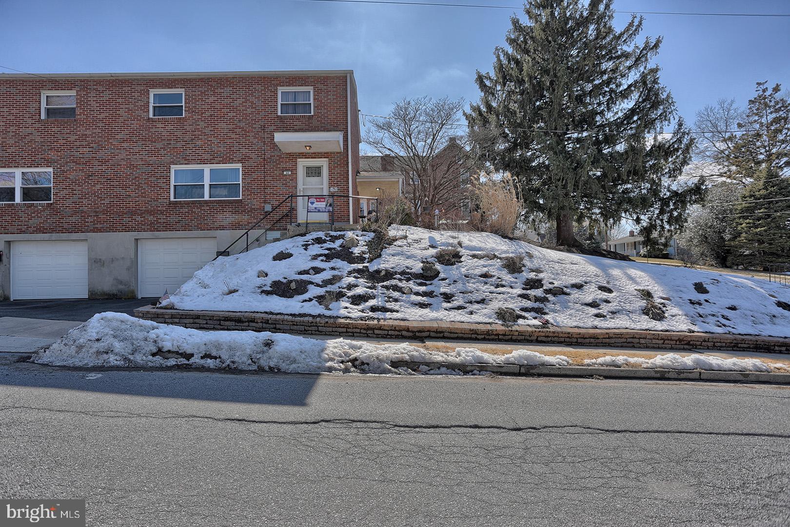 40 Madison Street Reading, PA 19607 - Photo 4 of 28