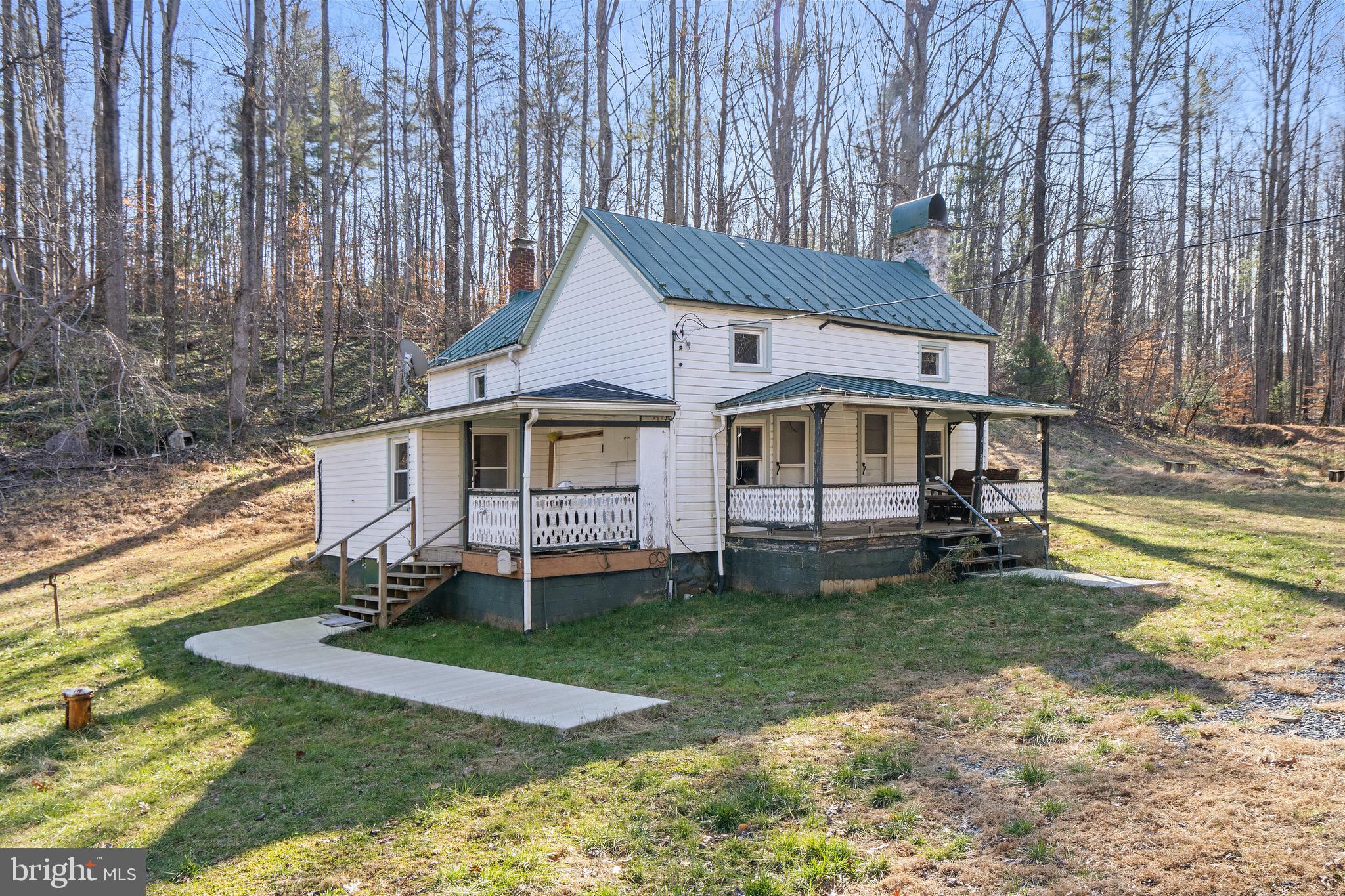 418 Round Hill Road Boston, VA 22713 - Photo 1 of 22 Virginia Farmhouse on 9+ acres in Rapp Co.