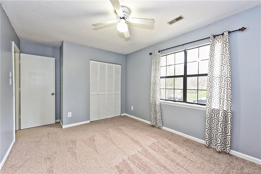 6306 Round Hill Road, Unit 5 Charlotte, NC 28211 - Photo 14 of 21 Gallery Image 14