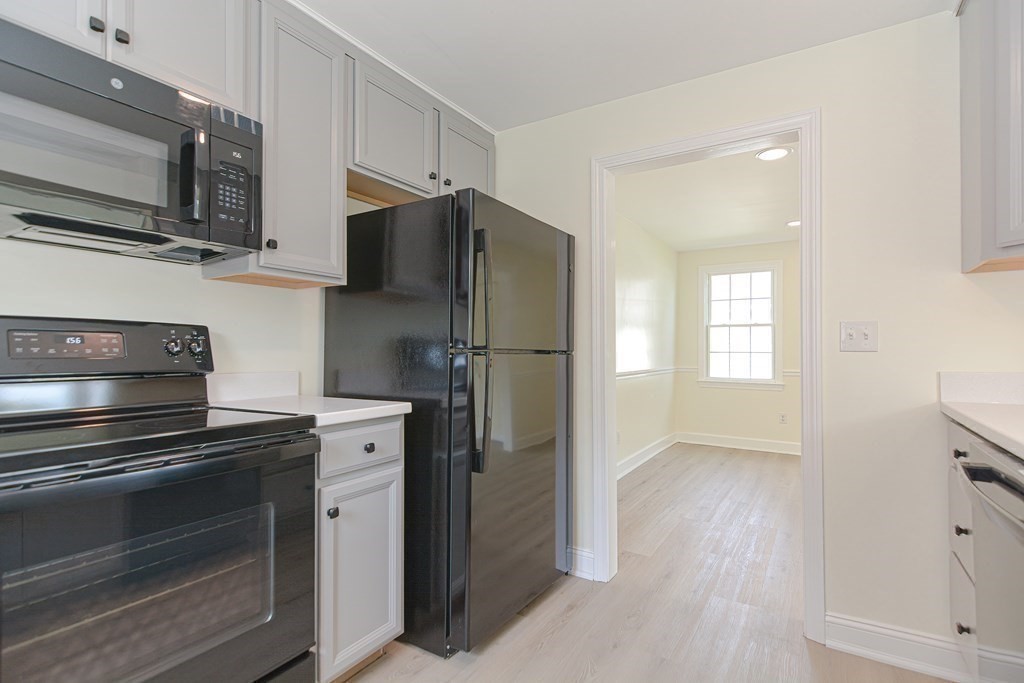 39 1/2 West Sutton Road Sutton, MA 01590 - Photo 22 of 39 Gallery Image 22