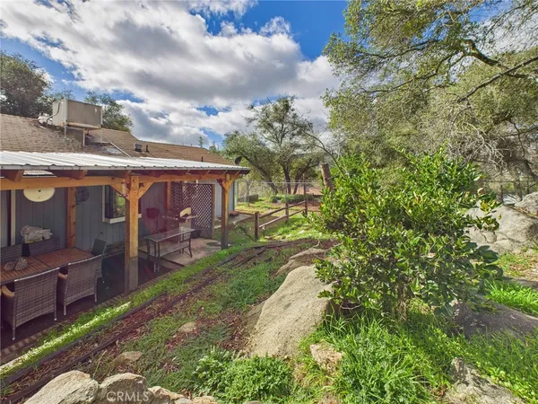 $849,000 | 43710 Hilltop Lane, Ahwahnee, CA 93601