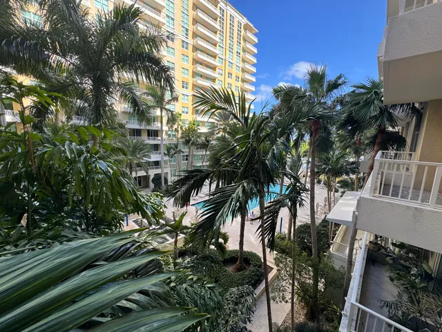 $5,500 | 625 Casa Loma Boulevard, Unit 409, Boynton Beach, FL 33435