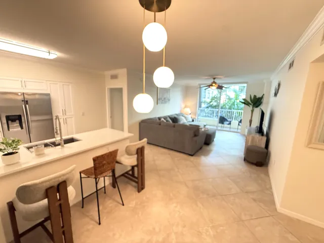 $5,500 | 625 Casa Loma Boulevard, Unit 409, Boynton Beach, FL 33435