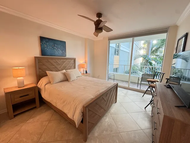$5,500 | 625 Casa Loma Boulevard, Unit 409, Boynton Beach, FL 33435
