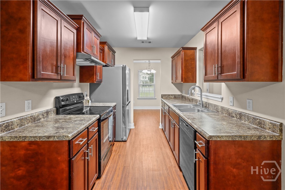 197 Blackwater Way Springfield, GA 31329 - Photo 10 of 30