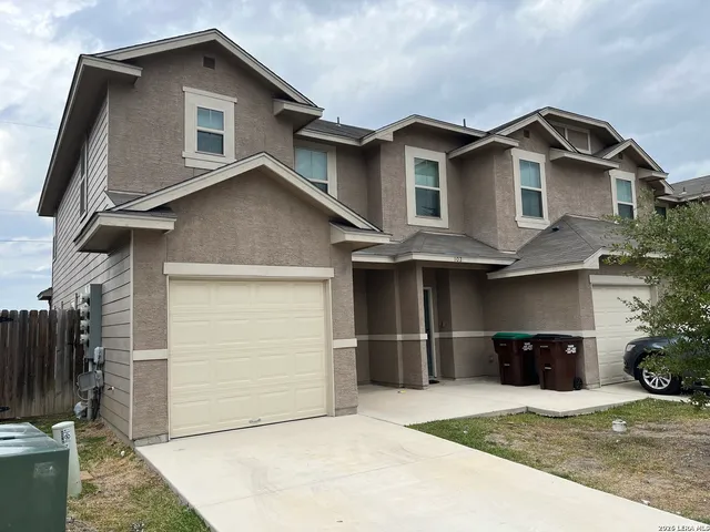 $1,295 | 7007 Micayla Cove, Unit 101, San Antonio, TX 78244