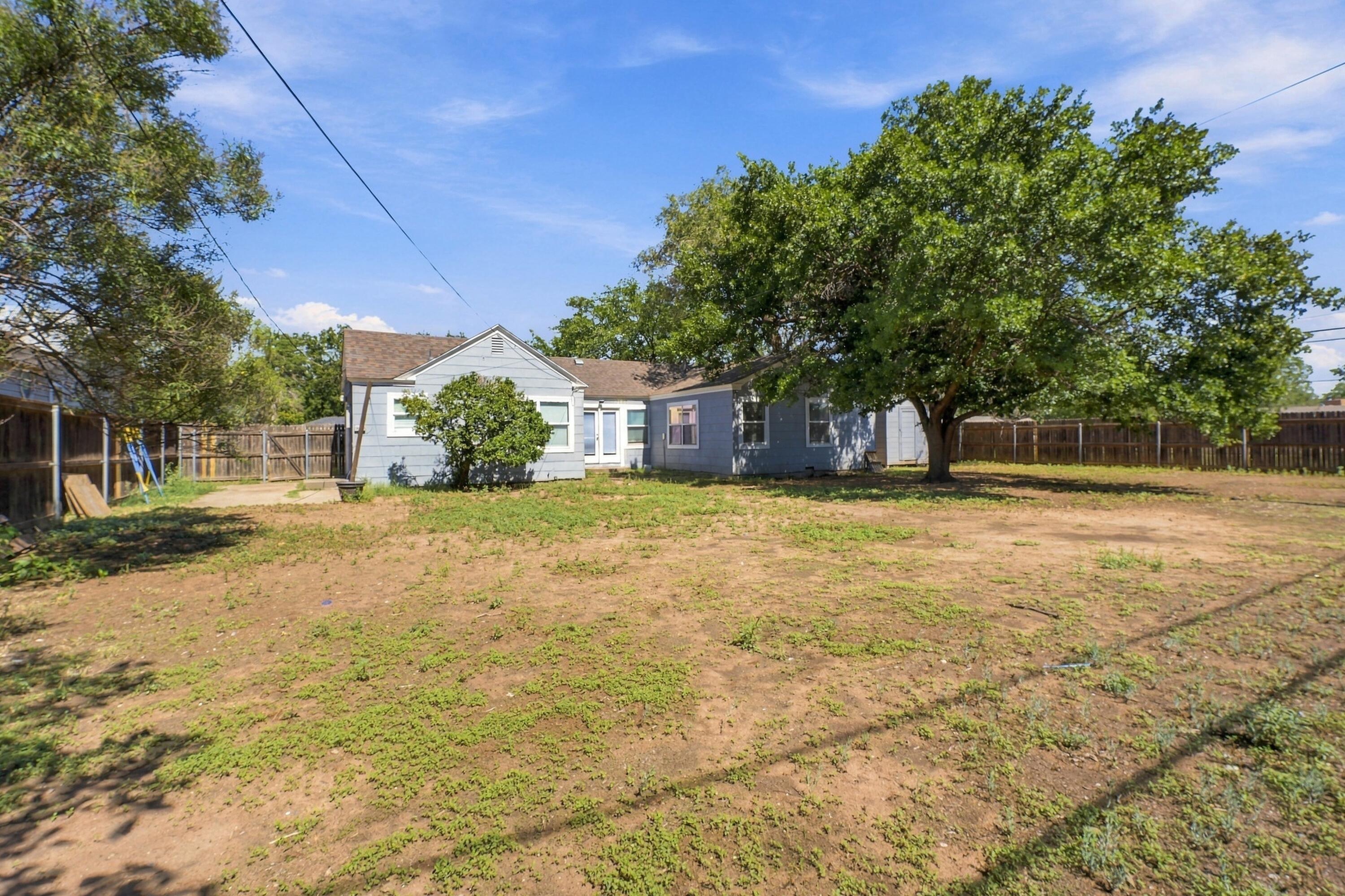 3405 29th Street Lubbock, TX 79410 - Photo 21 of 28 DSC03423