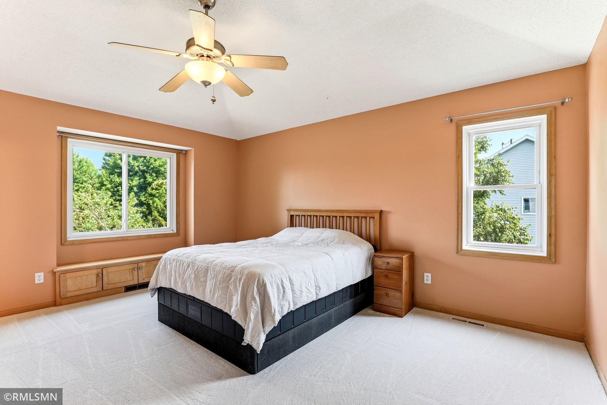 6911 Cambridge Road Shakopee, MN 55379 - Photo 25 of 56 Gallery Image 25