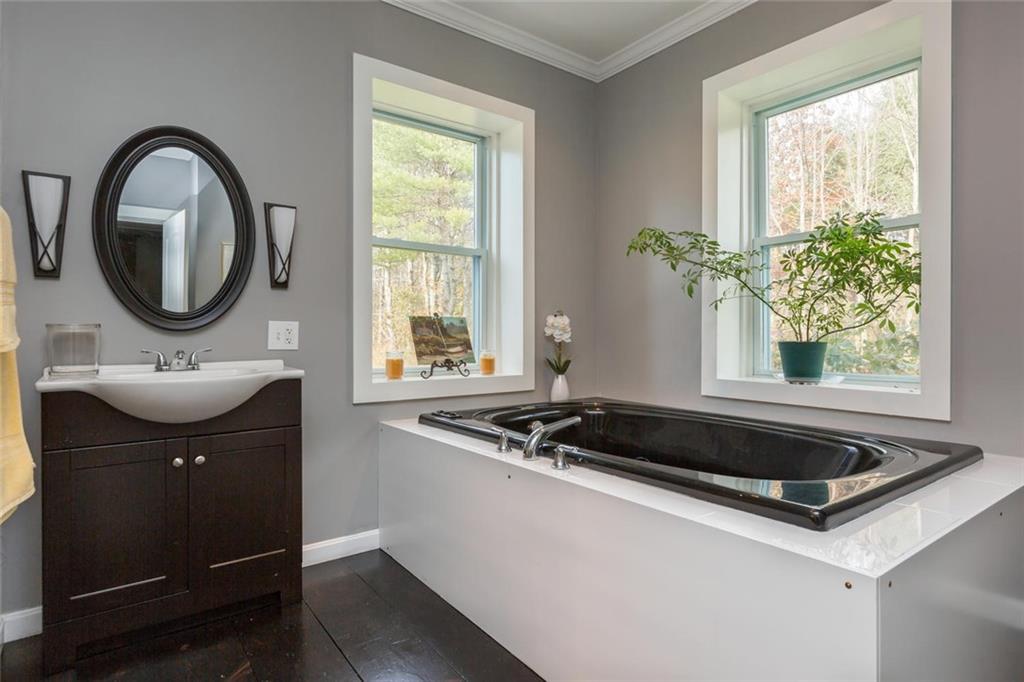 25 Simpson Road Buxton, ME 04093 - Photo 13 of 34 Photo