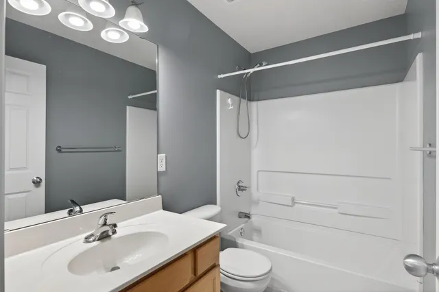 $389,900 | 1667 Arona Street, Unit 8, Falcon Heights, MN 55108