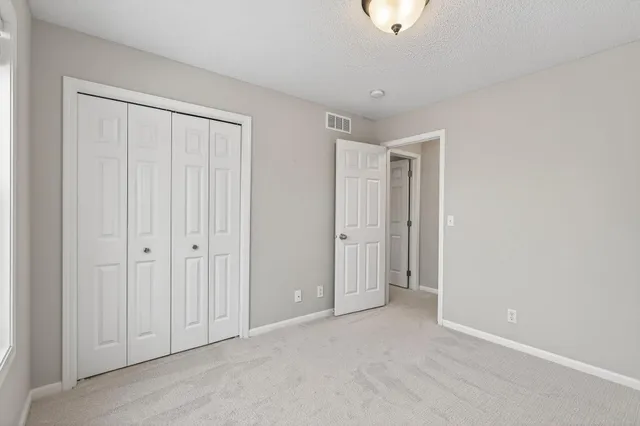 $389,900 | 1667 Arona Street, Unit 8, Falcon Heights, MN 55108