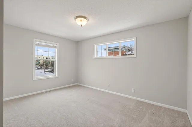 $389,900 | 1667 Arona Street, Unit 8, Falcon Heights, MN 55108