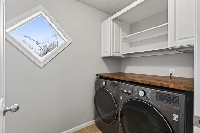 $389,900 | 1667 Arona Street, Unit 8, Falcon Heights, MN 55108