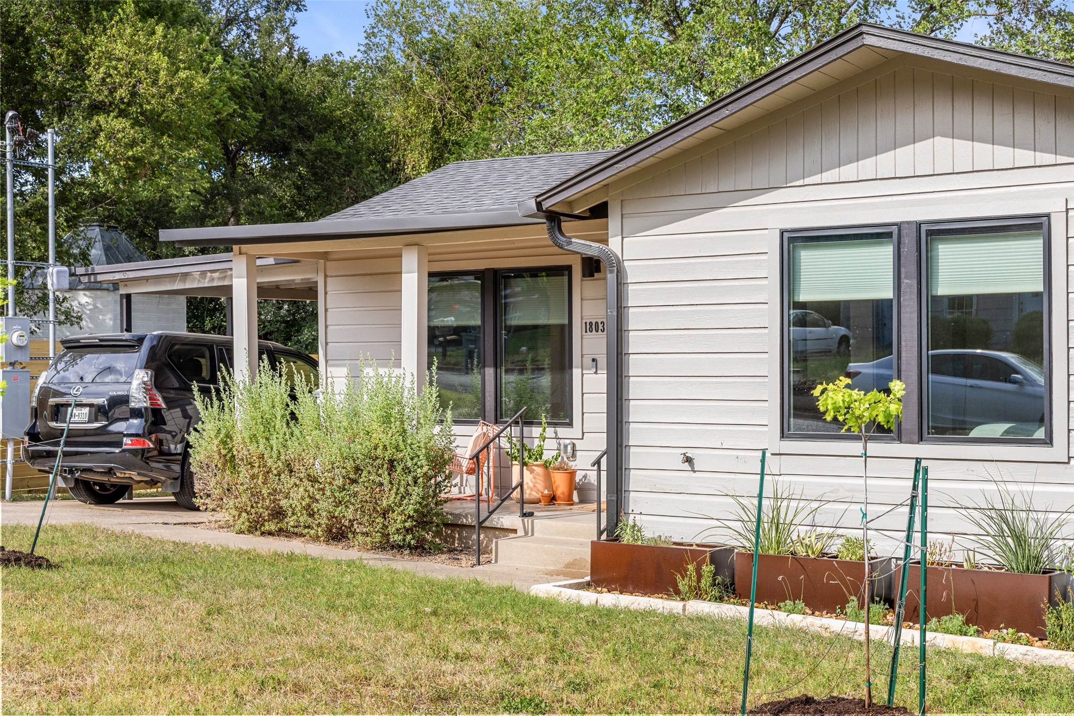 1803 Perez Street Austin, TX 78721 - Photo 40 of 40