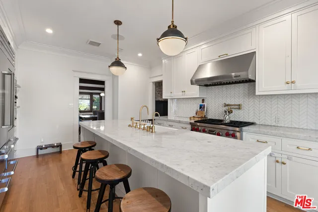 $16,000 | 1421 Edgecliffe Drive, Los Angeles, CA 90026