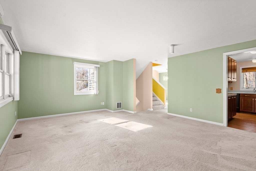 35 B Gates Road, Unit 35B Worcester, MA 01603 - Photo 13 of 20 Gallery Image 13