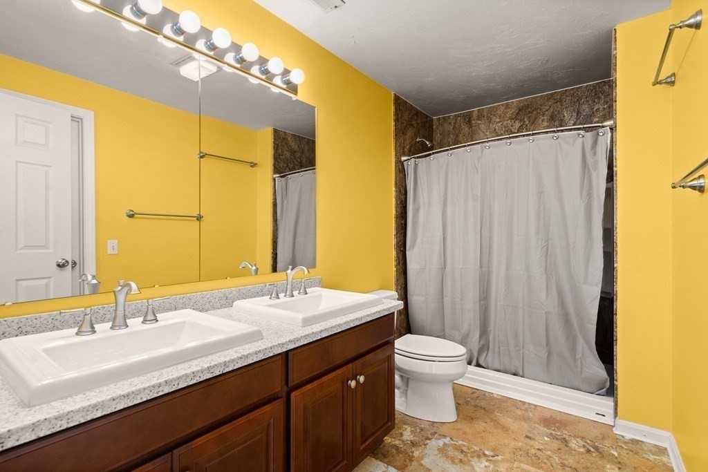 35 B Gates Road, Unit 35B Worcester, MA 01603 - Photo 17 of 20 Gallery Image 17