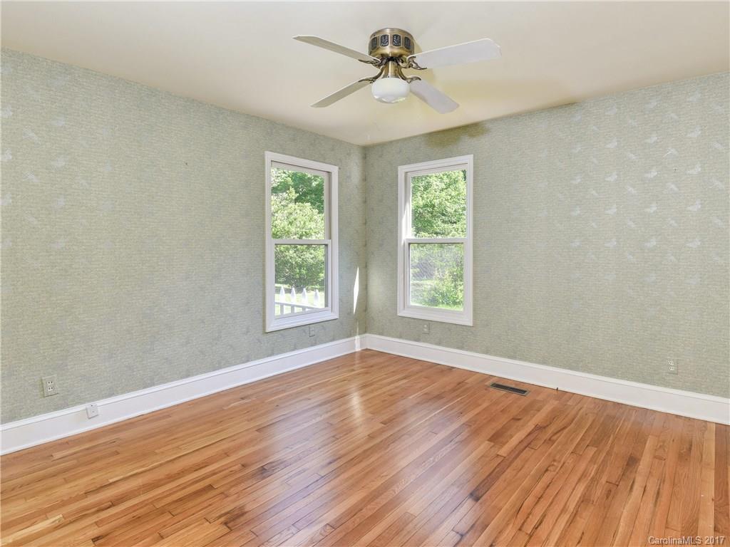 190 Dug Hill Road Landrum, SC 29356 - Photo 12 of 24