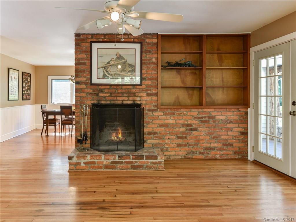 190 Dug Hill Road Landrum, SC 29356 - Photo 3 of 24